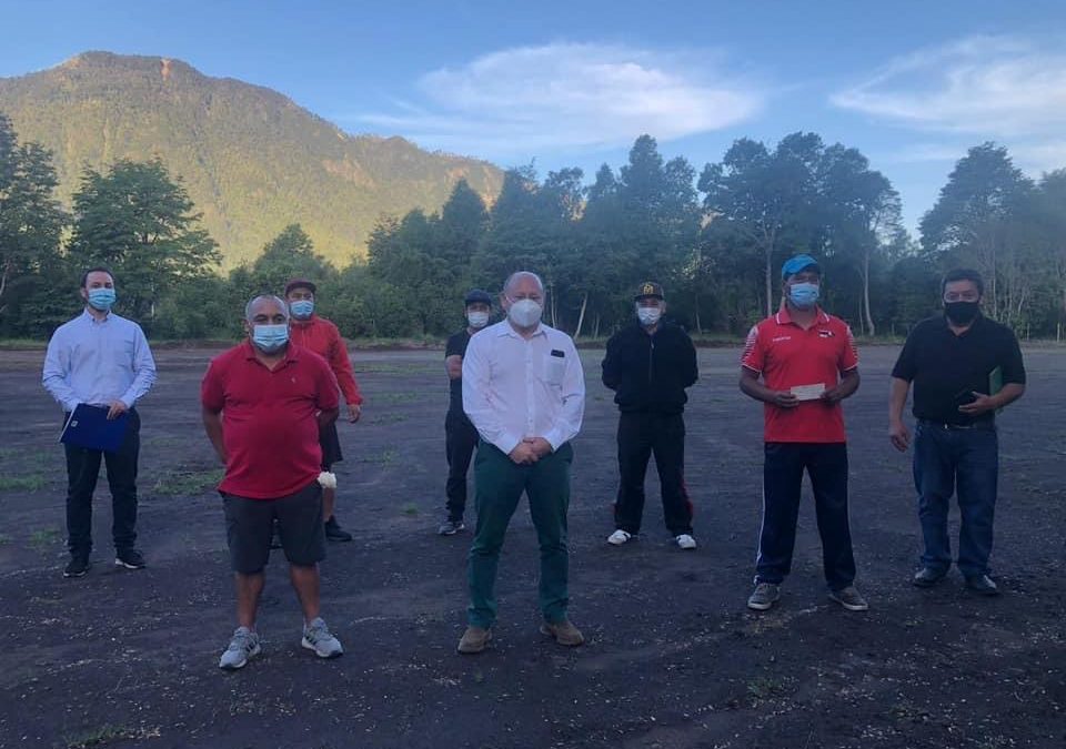 Panguipulli CMD entregó recursos para mejorar infraestructura deportiva de los clubes Pellaifa y La Joya de Pucura