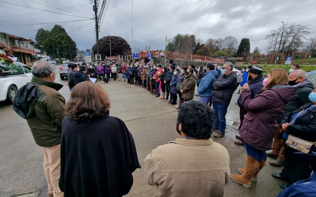 Funcionarios de la Municipalidad de Panguipulli despiden con profundo dolor a Belionides Rogel Cortés