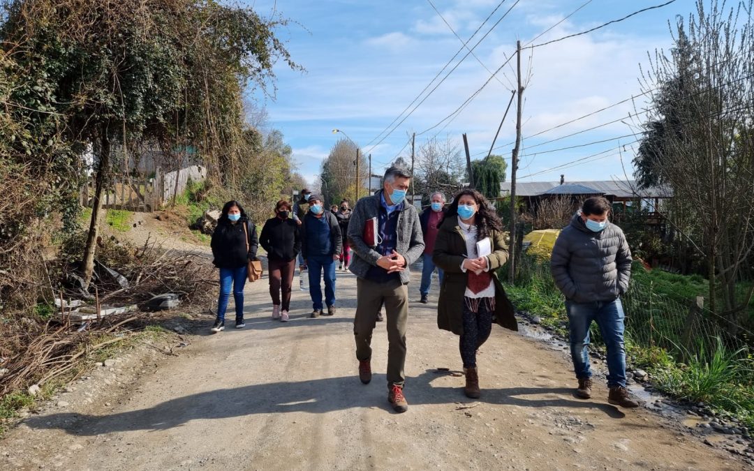 Comité de Adelanto Los Robles y Municipalidad de Panguipulli buscan concretar proyectos del sector