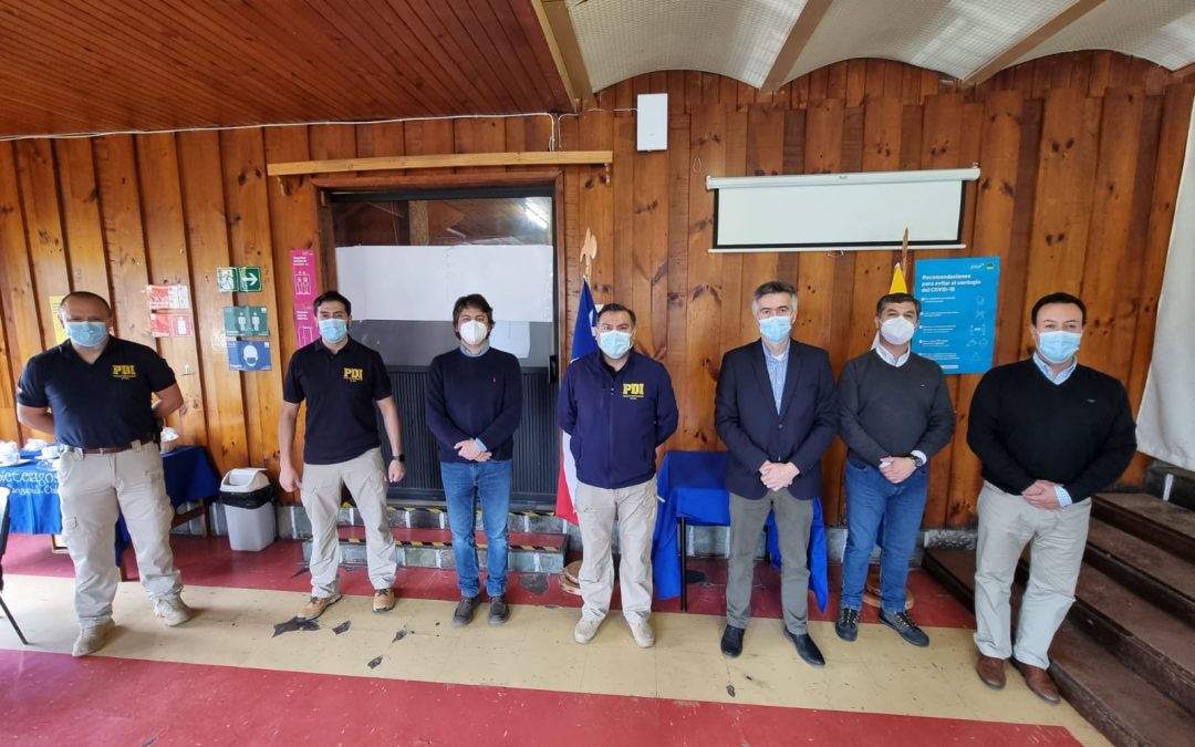 Municipalidad de Panguipulli y PDI Los Ríos coordinan acciones para emplazar un complejo policial en la comuna