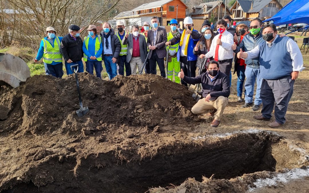 En Neltume colocan primera piedra de anhelado Proyecto de Saneamiento Sanitario