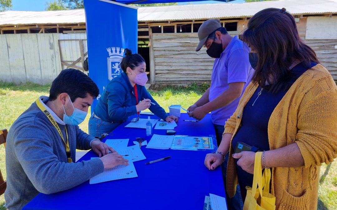 Municipalidad de Panguipulli destaca gran convocatoria en votación de proyectos FRIL Participativo en Coñaripe y Liquiñe
