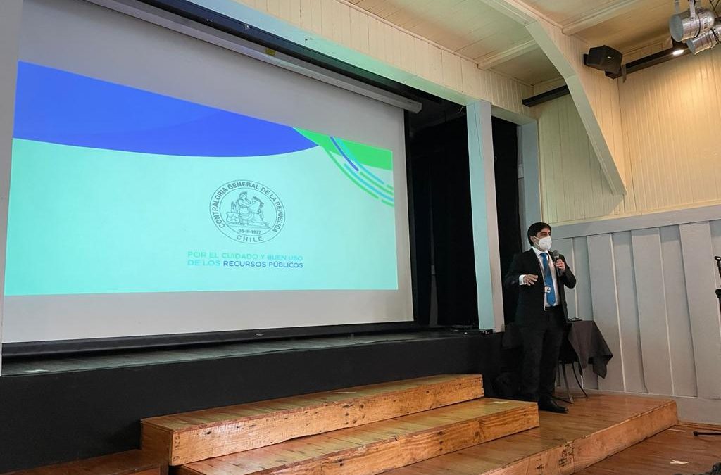 Contraloría dictó capacitación a funcionarios de la Corporación Municipal de Panguipulli