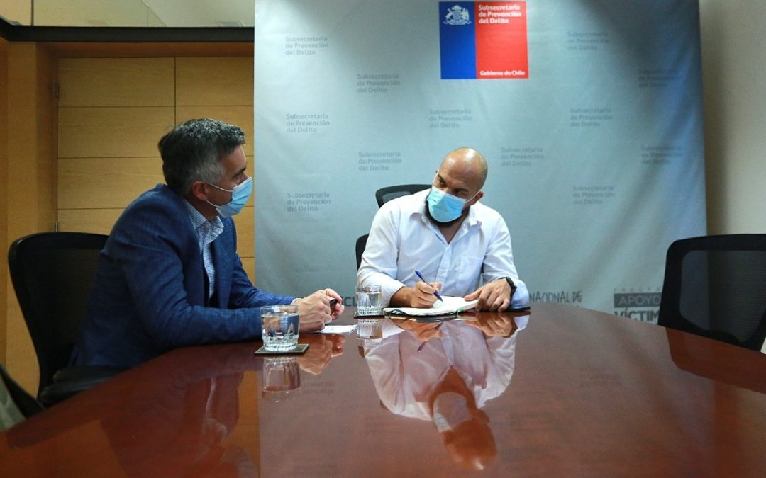 Alcalde de Panguipulli viajó a Santiago para sostener reuniones con autoridades de Gobierno y del Banco Estado