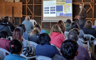 Municipalidad de Panguipulli realizó jornada informativa en Liquiñe sobre los trabajos que se realizan en la localidad