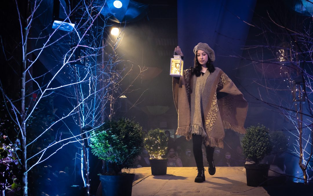 Más de 2 mil personas disfrutaron de desfile de moda y emprendedoras locales en Primera versión de la Feria Invernal Espacio Puelche 2022