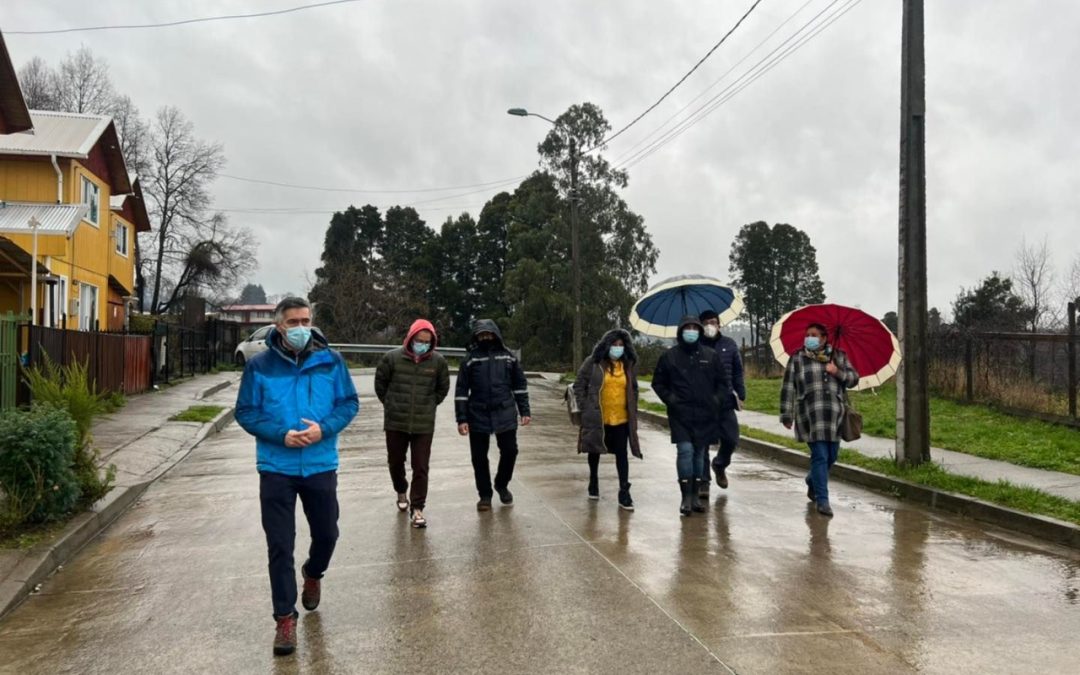 Alcalde de Panguipulli y Departamentos de la Municipalidad sostuvieron reunión con vecinos de Villa Mirador del Lago