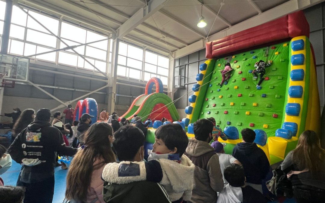 Municipalidad de Panguipulli celebró el Día del Niño y la Niña con música, baile y juegos