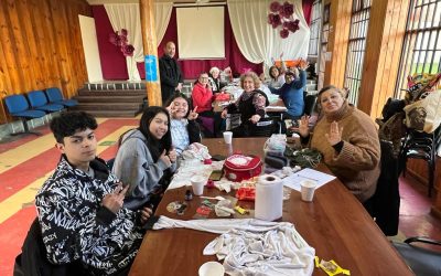 Municipalidad de Panguipulli realiza talleres de pintura en acrílico, pintura y reciclajes textil en el marco del proyecto «Plan de Gestión Multisectorial 2023” financiado por el Gobierno Regional de Los Ríos