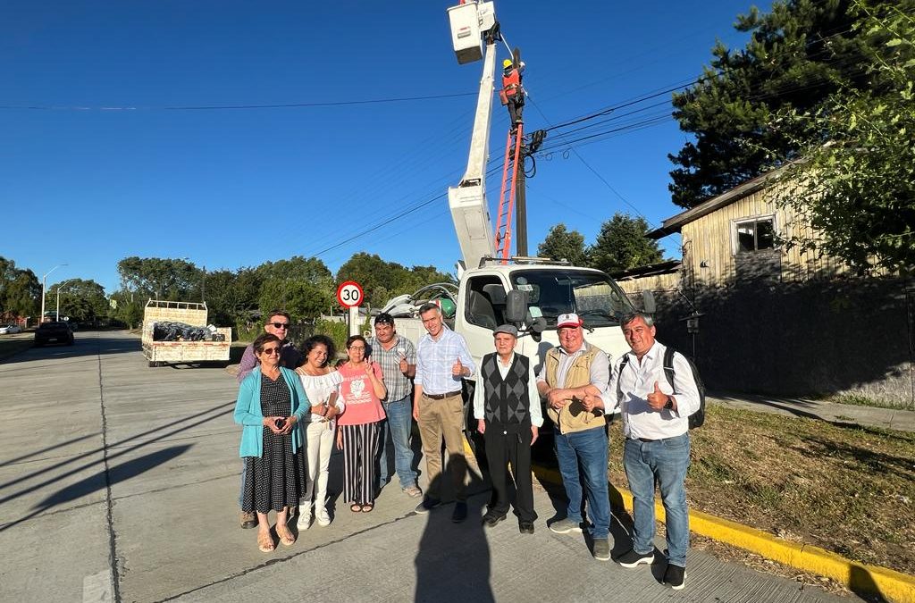 Municipalidad de Panguipulli instalará más de 160 nuevas luminarias led en Melefquén
