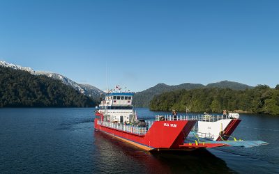 Alcalde de Panguipulli y Concejo Municipal emplazan a la Dirección de Obras Portuarias por atrasos en la mantención de barcaza Hua Hum