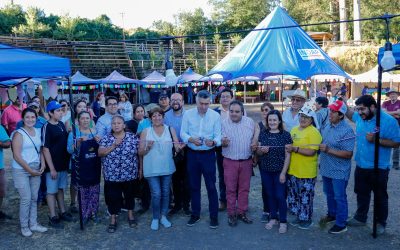 Municipalidad de Panguipulli inauguró con más de 30 stands la XII versión de la Feria Campesina