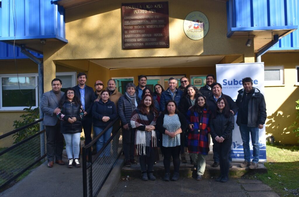 En Puerto Fuy se Inaugura Proyecto Mejoramiento y Eficiencia Energética de la Escuela Rural Lago Azul