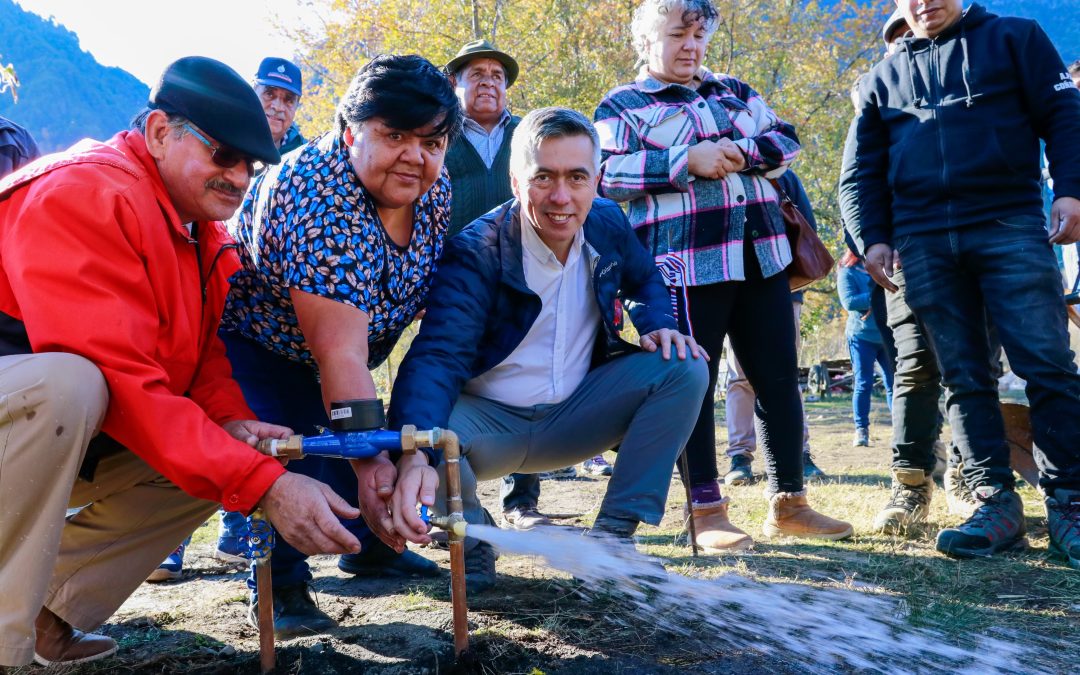Inauguraron ampliación del APR de Coñaripe en la comunidad El Roble