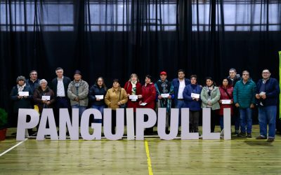 Municipalidad de Panguipulli entregó subvenciones a 110 organizaciones de la comuna por más de $67 millones de pesos