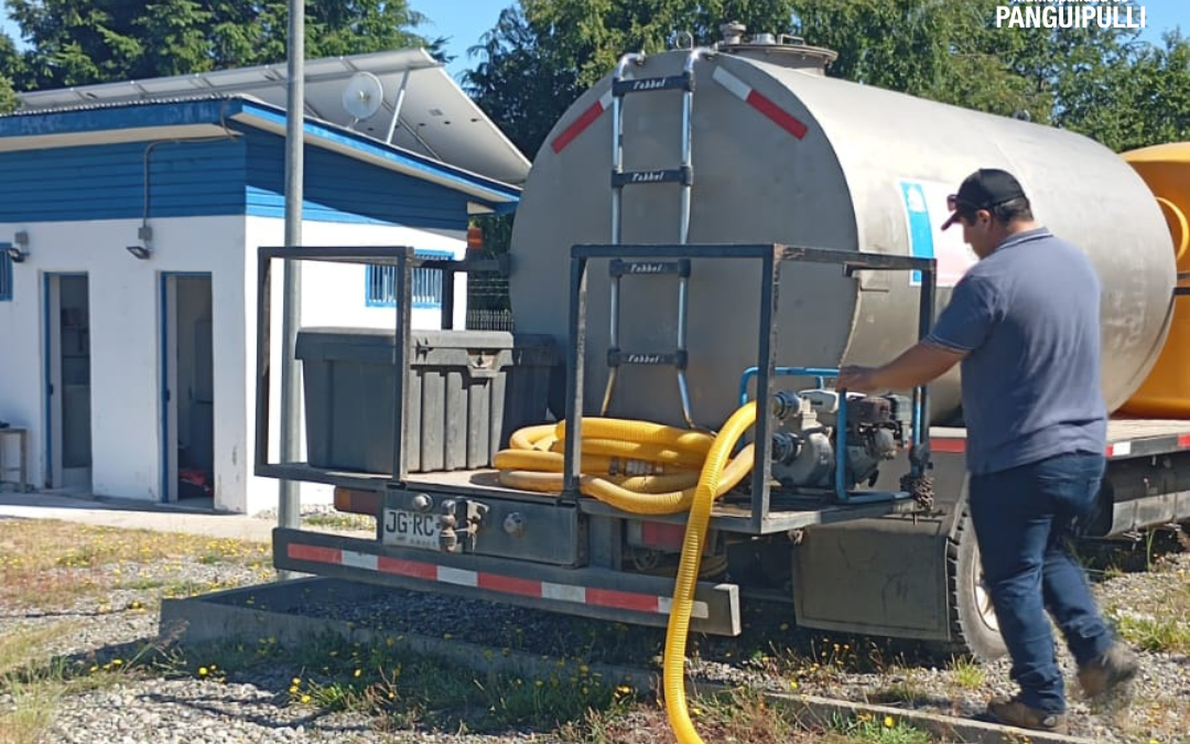 Soluciones concretas ante la emergencia de agua potable en Panguilelfun