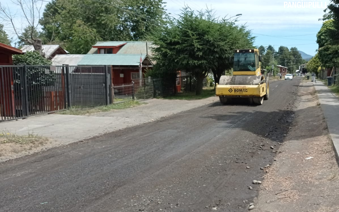 Comenzaron los trabajos de reparación y mantención de caminos en Coñaripe