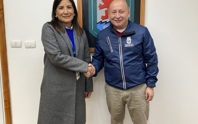 Alcalde Valdivia y directora regional del SERVIU refuerzan alianza para destrabar y acelerar proyectos habitacionales en Panguipulli