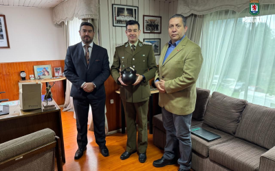Autoridades municipales visitaron Quinta Comisaría en el marco del aniversario de Carabineros