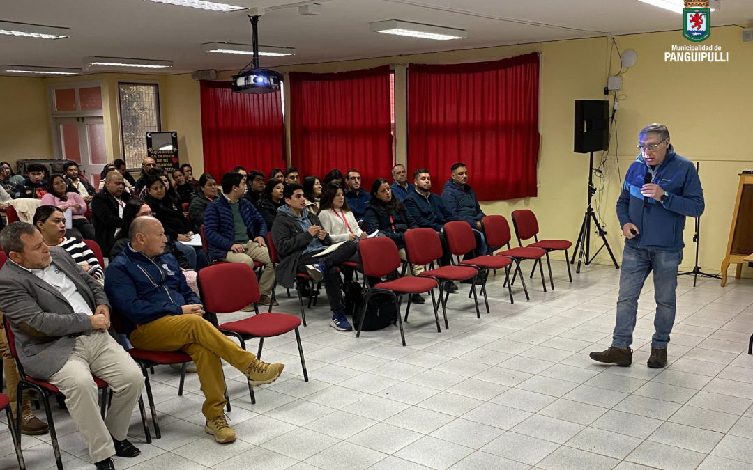 Se realizó capacitación para funcionarios y funcionarias municipales para una gestión más eficiente