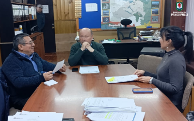 Alcalde Valdivia se reúne con ASEMUCH para programar y coordinar trabajos del segundo semestre