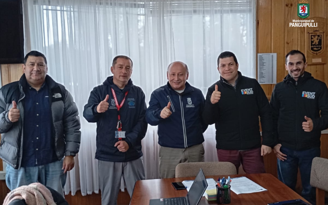 Alcalde Valdivia y CMD se reúnen con Trail Running para programar actividades de invierno