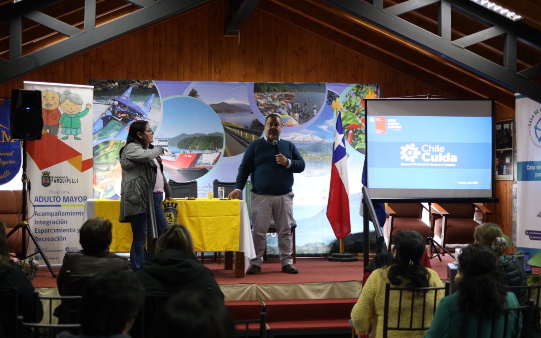 Se realizó una valiosa charla informativa sobre Política Nacional de Cuidados en Panguipulli