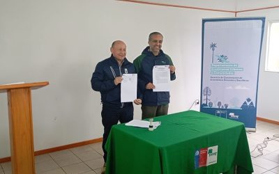 Municipalidad de Panguipulli y CONAF firman convenio para impulsar arborización comunitaria