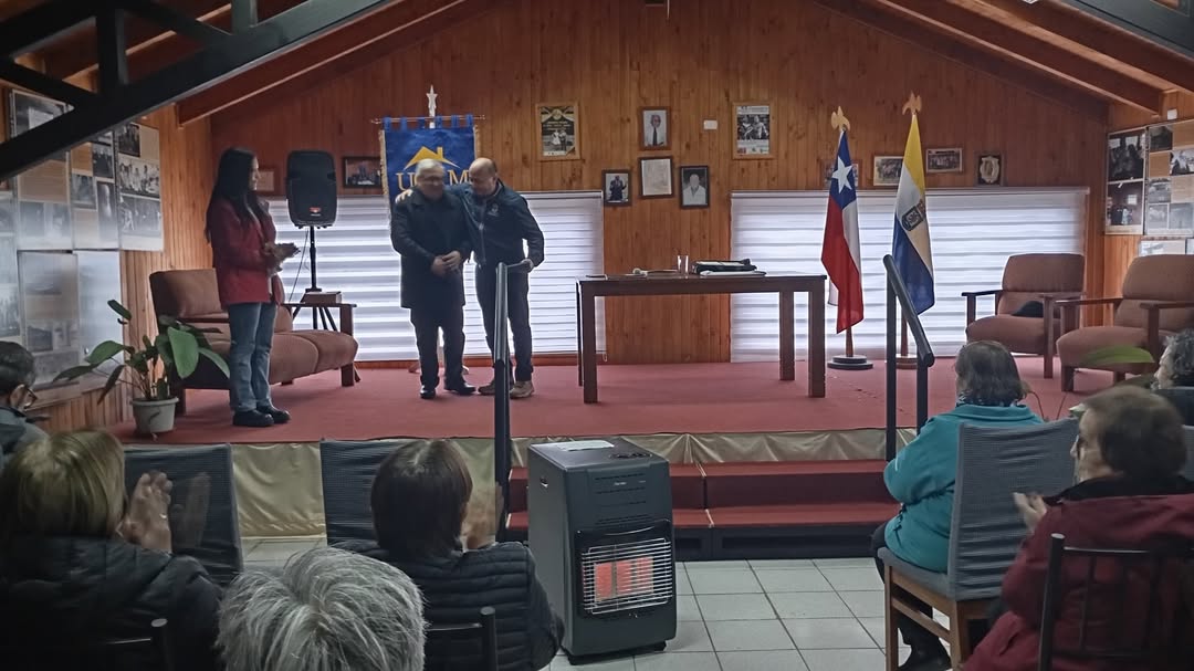 Alcalde Valdivia agradece gestión de más de 11 años de presidente de la UCAM a don Israel Segura