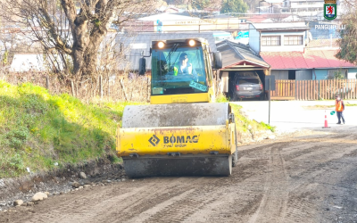 Municipio comenzó reparación de calle Ignacio Carrera Pinto