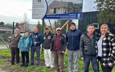 Alcalde Valdivia hizo oficial la entrega de llaves de una renovada sede al Club Deportivo Cóndor