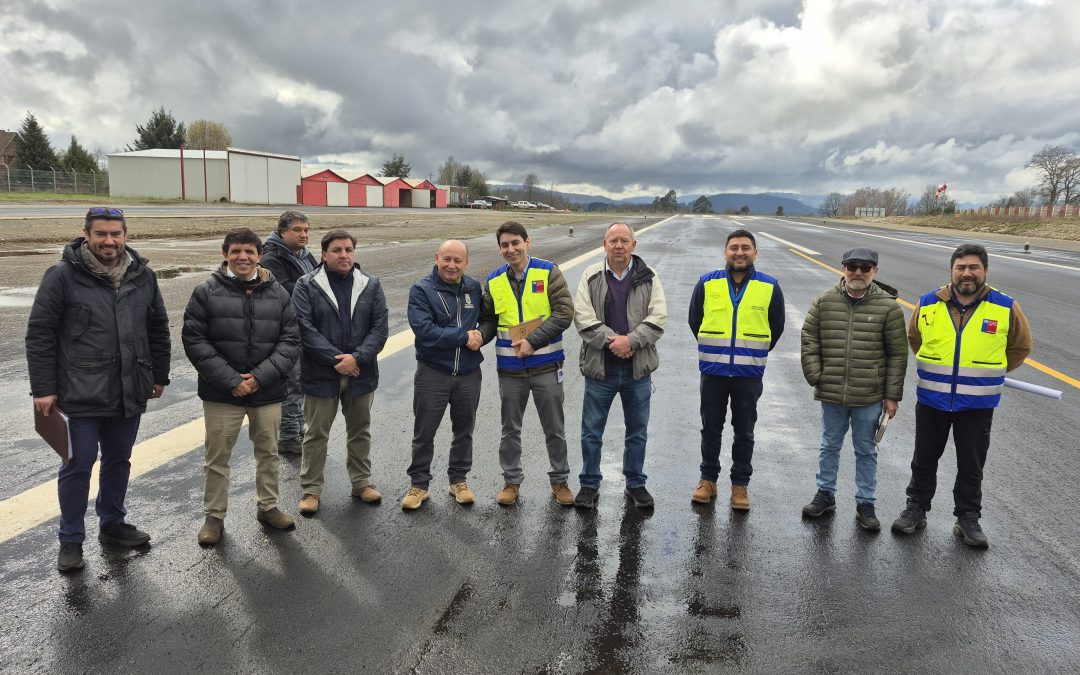 Alcalde Valdivia lidera trabajo para la realización de la primera Feria del Aire 2026 en Panguipulli
