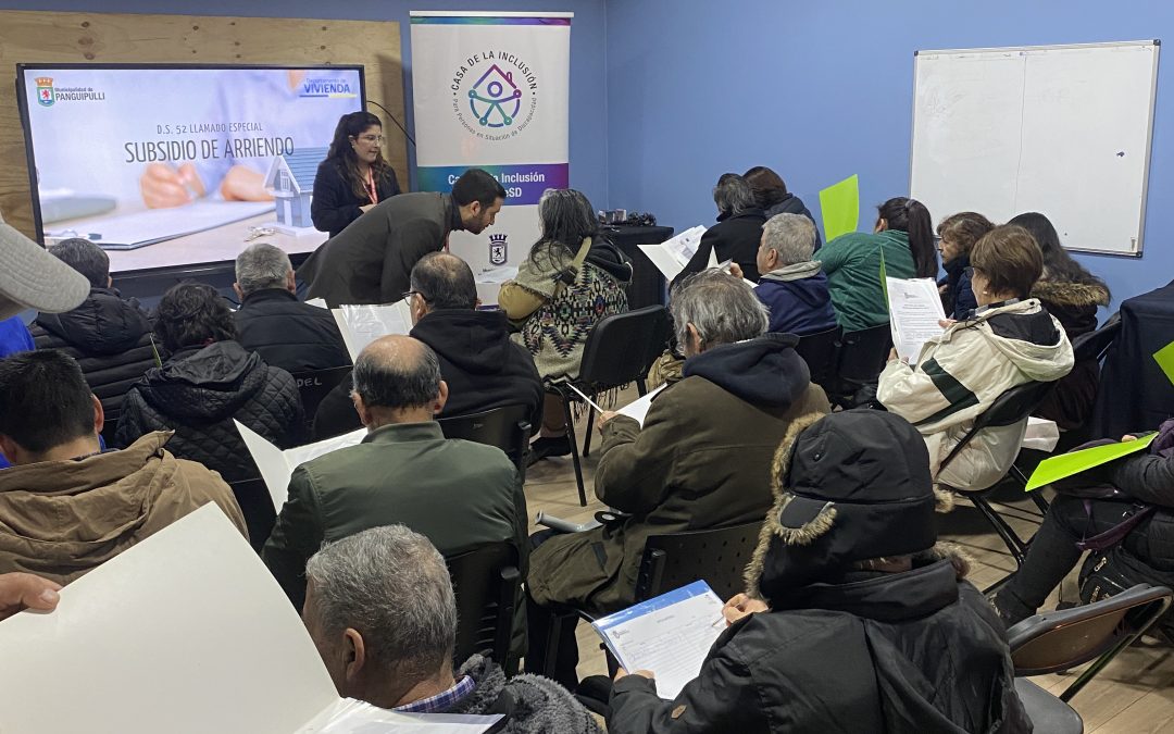 Departamento de Vivienda realizó entrega simbólica de subsidios de arriendo para 2025