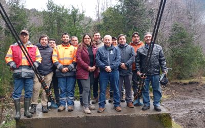 Alcalde Valdivia entregó oficialmente la Pasarela Charlín tras postergación de 3 años y medio en anterior administración