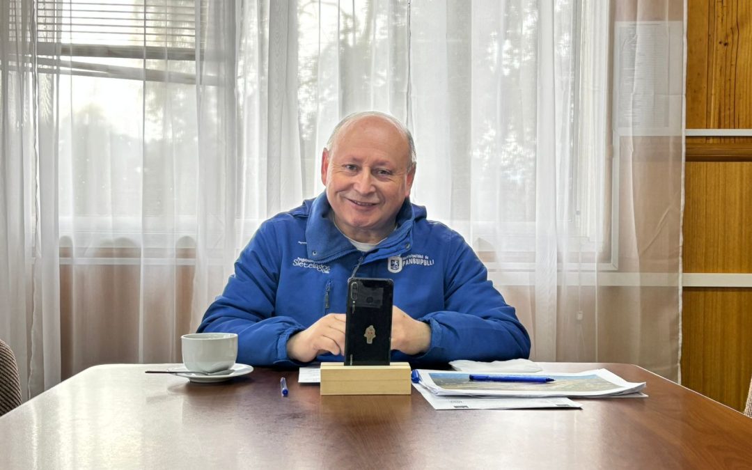 Alcalde Rodrigo Valdivia promocionó el destino Panguipulli Sietelagos en Radio El Conquistador Araucanía