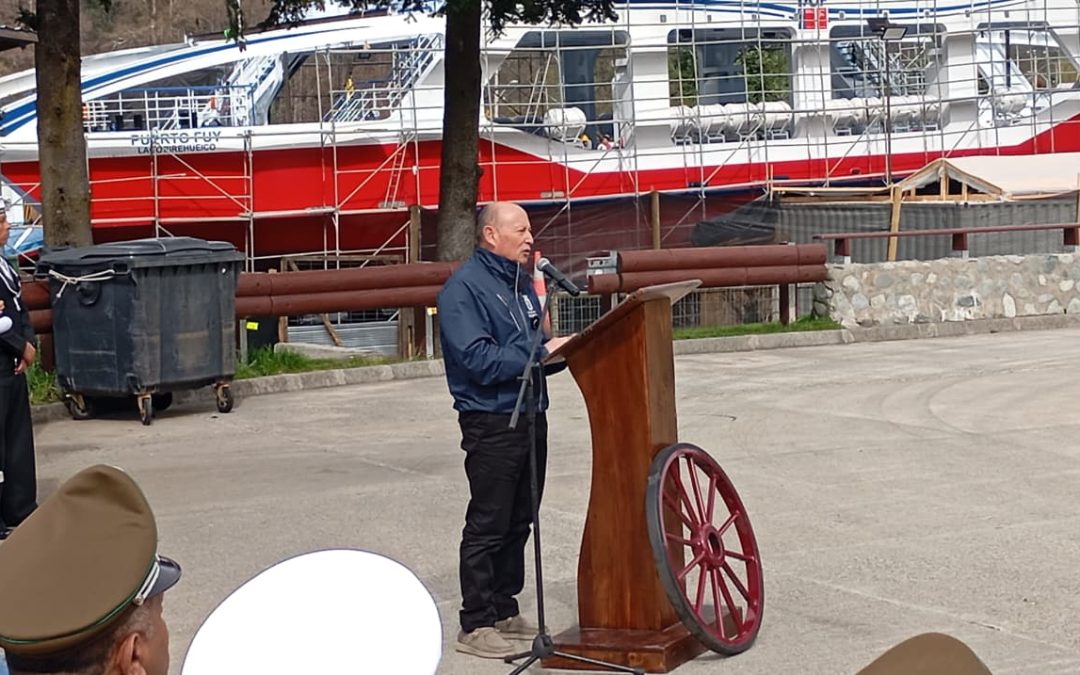 Puerto Fuy celebró un emotivo desfile de Fiestas Patrias 2025 junto al alcalde Rodrigo Valdivia