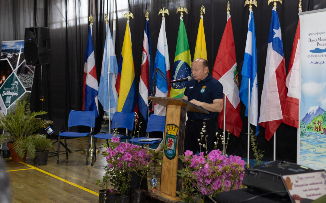 Panguipulli reunió a Latinoamérica en Seminario Internacional de Bosques Modelo