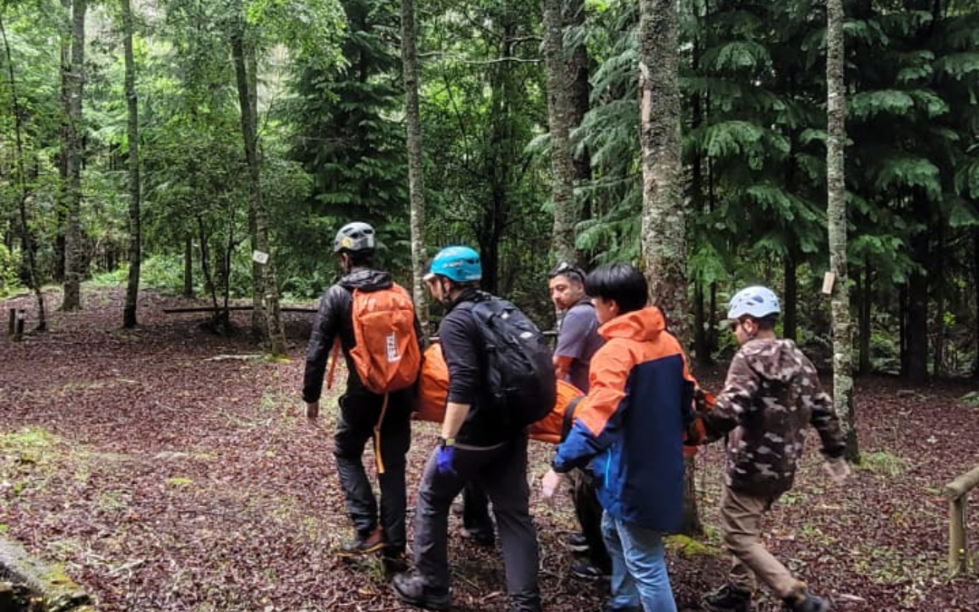 Municipalidad de Panguipulli fortalece el turismo aventura con curso WAFA para guías locales