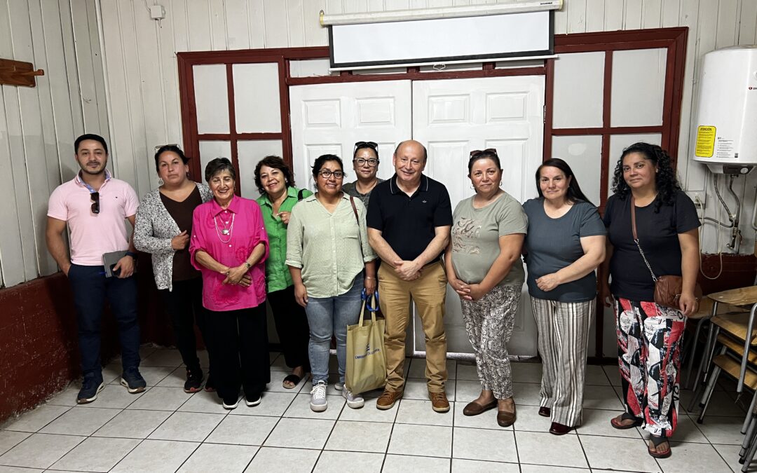 Alcalde Valdivia se reunió con la Unión Comunal de Mujeres proyectando trabajo conjunto para 2026