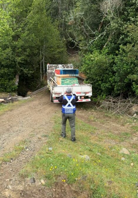 Municipalidad entrega vivienda de emergencia a familia afectada por incendio en Cayumapu Alto