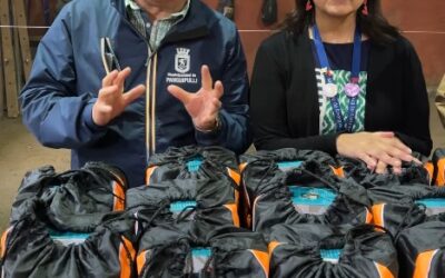 Pucura Alto recibe últimos kits de emergencia del programa “Siempre Listos” junto a alcalde Valdivia y Seremi de Energía