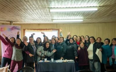 Taller de narración continúa recorriendo la comuna: mujeres de Melefquén y Huellahue vivieron jornada de encuentro