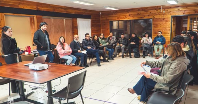 Panguipulli avanza en la articulación interinstitucional para la protección de la niñez
