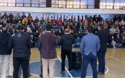 Alcalde Valdivia comunica ajustes internos a funcionarios municipales ante complejo escenario financiero