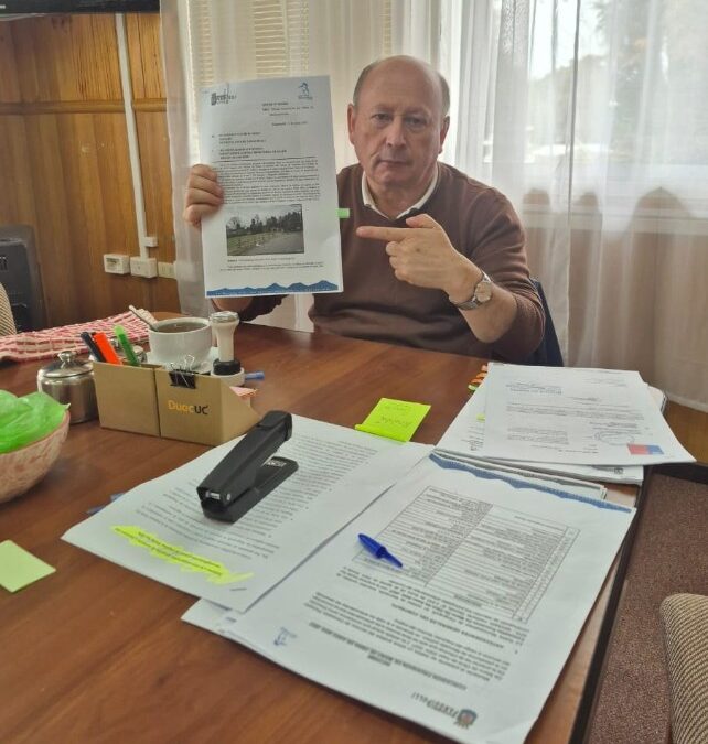 Tras denuncia, alcalde Valdivia solicita a Seremi de Salud fiscalizar relleno particular contiguo al estero Cudico