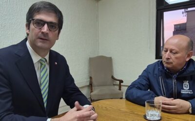 Subsecretario de Educación comprometió gestión para devolución de más de $320 millones adeudados a la Municipalidad de Panguipulli