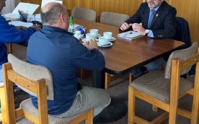 Alcalde y Seremi coordinan proyectos clave de caminos y desarrollo territorial