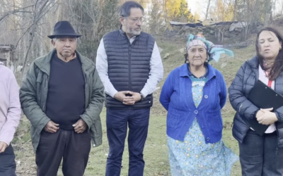 Familia damnificada por incendio recibió materiales para reconstruir su vivienda en Traitraico