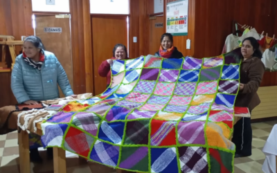 Municipalidad certificó a participantes de taller de telar en Pirihueico