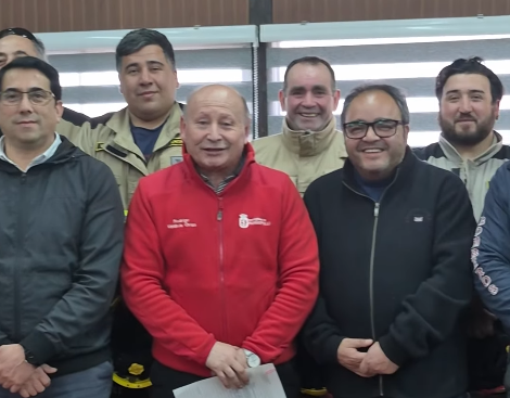Alcalde Valdivia y Concejo Municipal entregan $48 millones en subvenciones al Cuerpo de Bomberos de Panguipulli